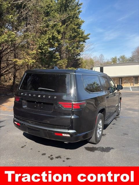 Used 2023 Jeep Wagoneer L 4WD image 7