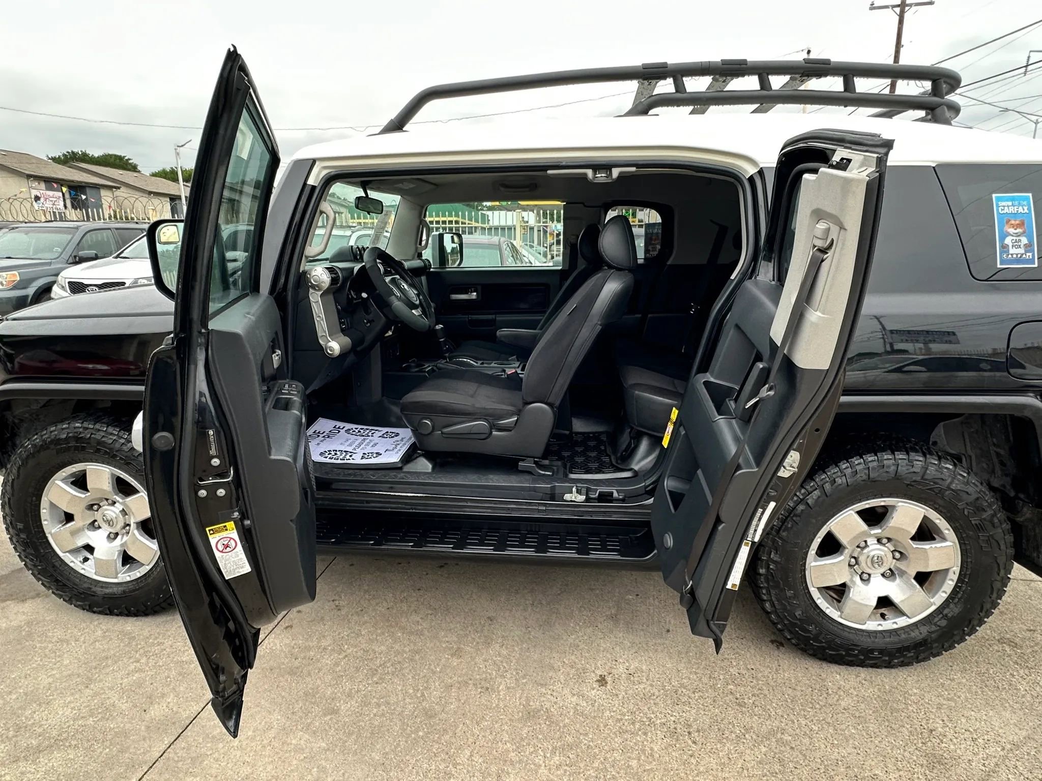 Used 2007 Toyota FJ Cruiser 2WD image 7