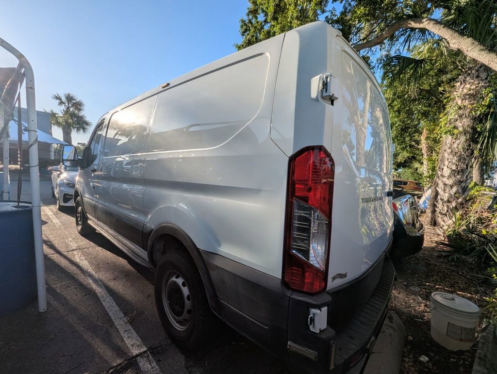 Used 2020 Ford Transit 250 Low Roof RWD image 14