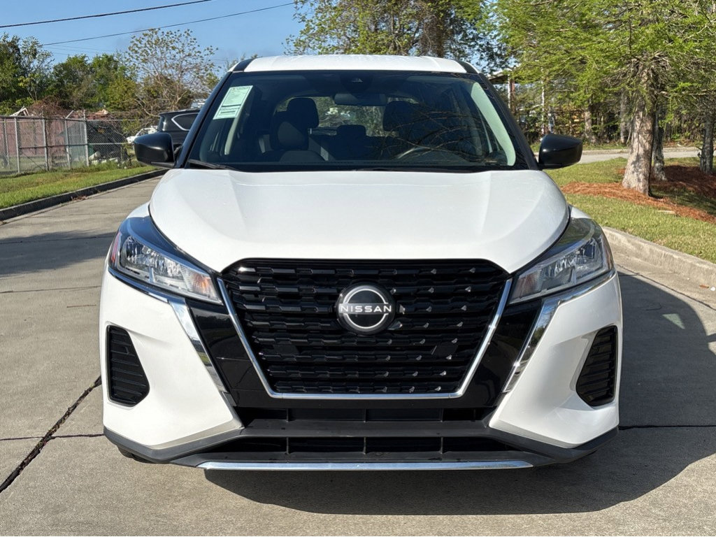 Certified 2024 Nissan Kicks S image 2
