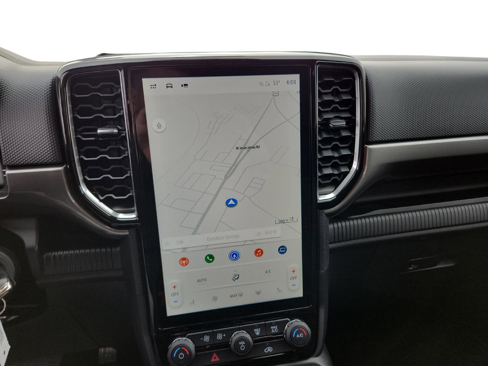 New 2025 Ford Ranger XLT w/ Equipment Group 301A High image 17