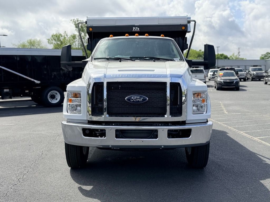 New 2027 Ford F750 2WD Regular Cab Super Duty image 7