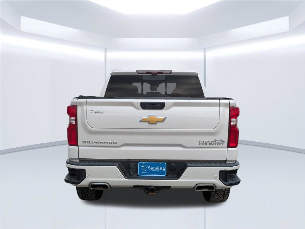 Used 2023 Chevrolet Silverado 1500 High Country w/ Technology Package AWD/4WD image 5