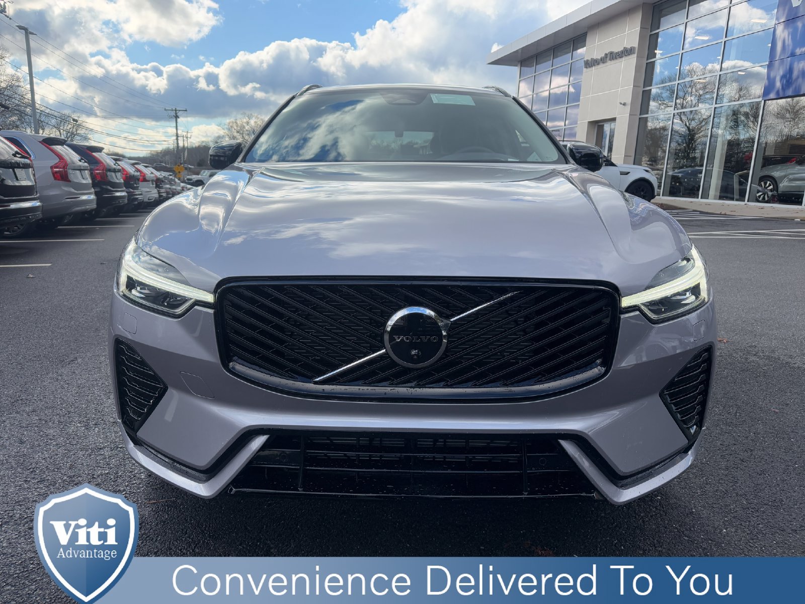 New 2026 Volvo XC60 B5 Ultra w/ Protection Package Premier AWD/4WD image 3