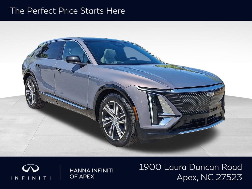Used 2024 Cadillac Lyriq Luxury AWD/4WD image 1