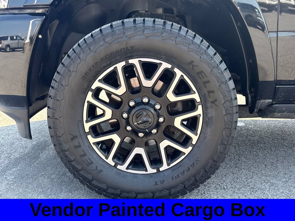 Used 2025 RAM 3500 Limited AWD/4WD image 18