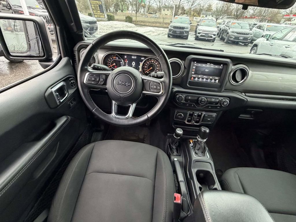 Used 2018 Jeep Wrangler Unlimited Sahara w/ Dual Top Group image 19