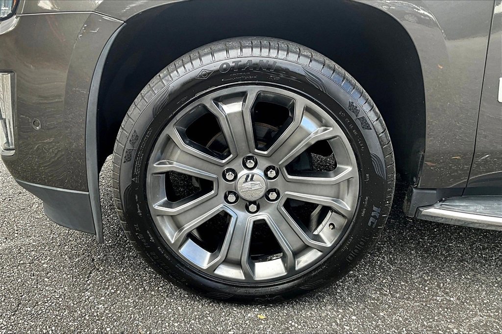 Used 2020 Cadillac Escalade Luxury image 30