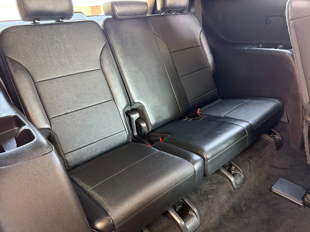 Used 2025 Buick Enclave Preferred image 36