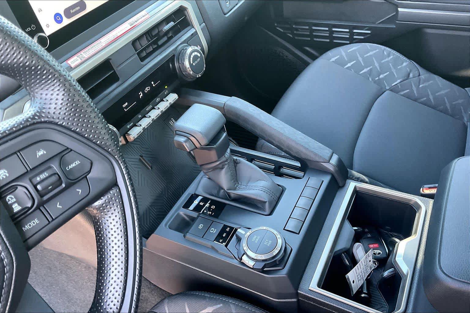 Used 2026 Toyota Tacoma SR5 AWD/4WD image 15