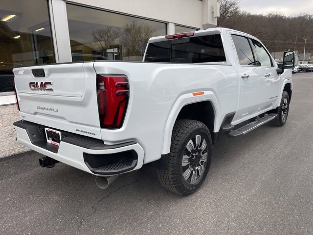 New 2026 GMC Sierra 3500 Denali w/ Denali Reserve Package image 5