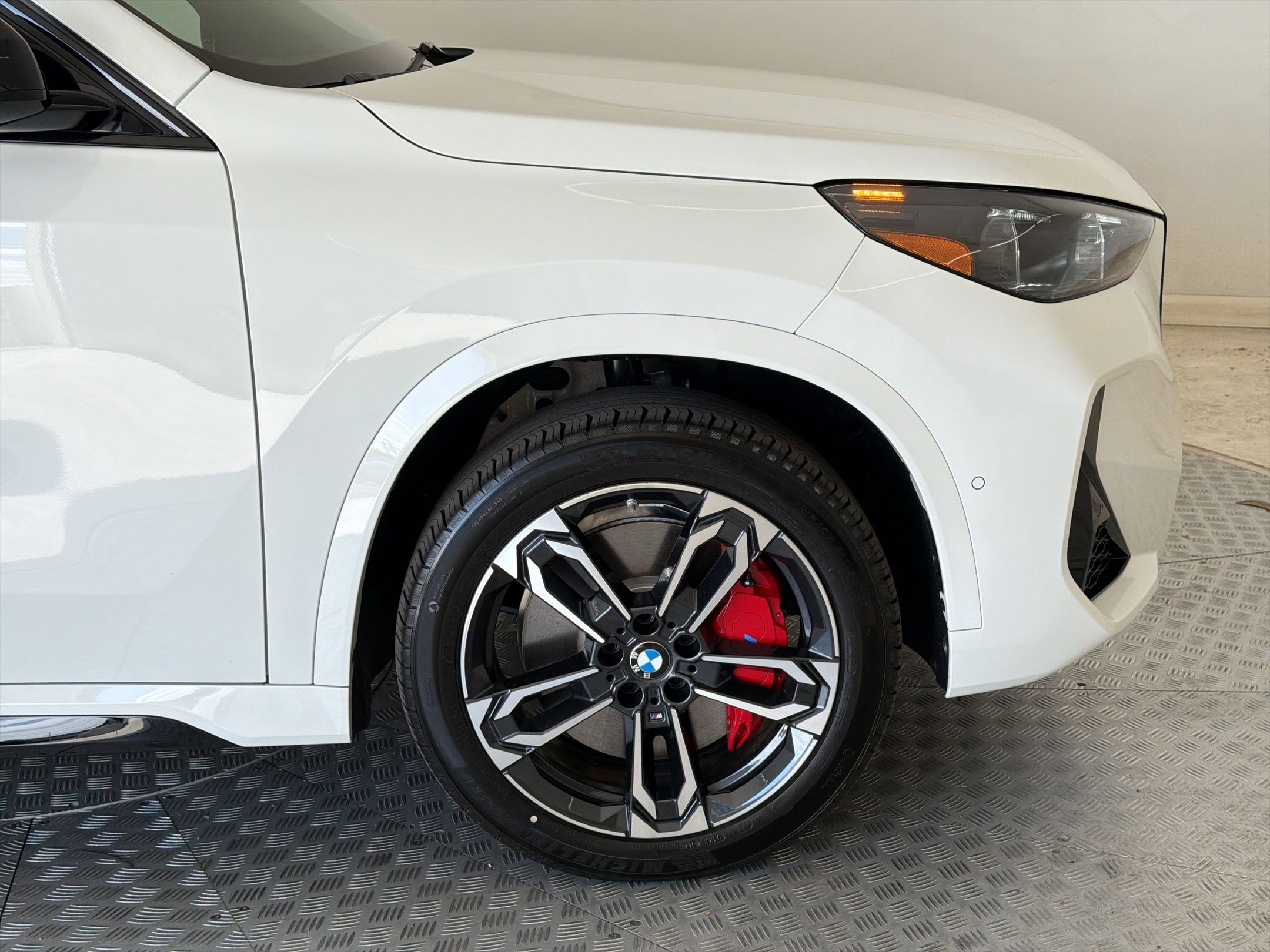 New 2026 BMW X1 xDrive28i w/ Technology Package AWD/4WD image 12