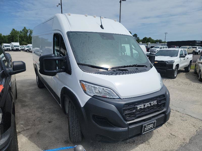 Used 2023 RAM ProMaster 2500 FWD image 2