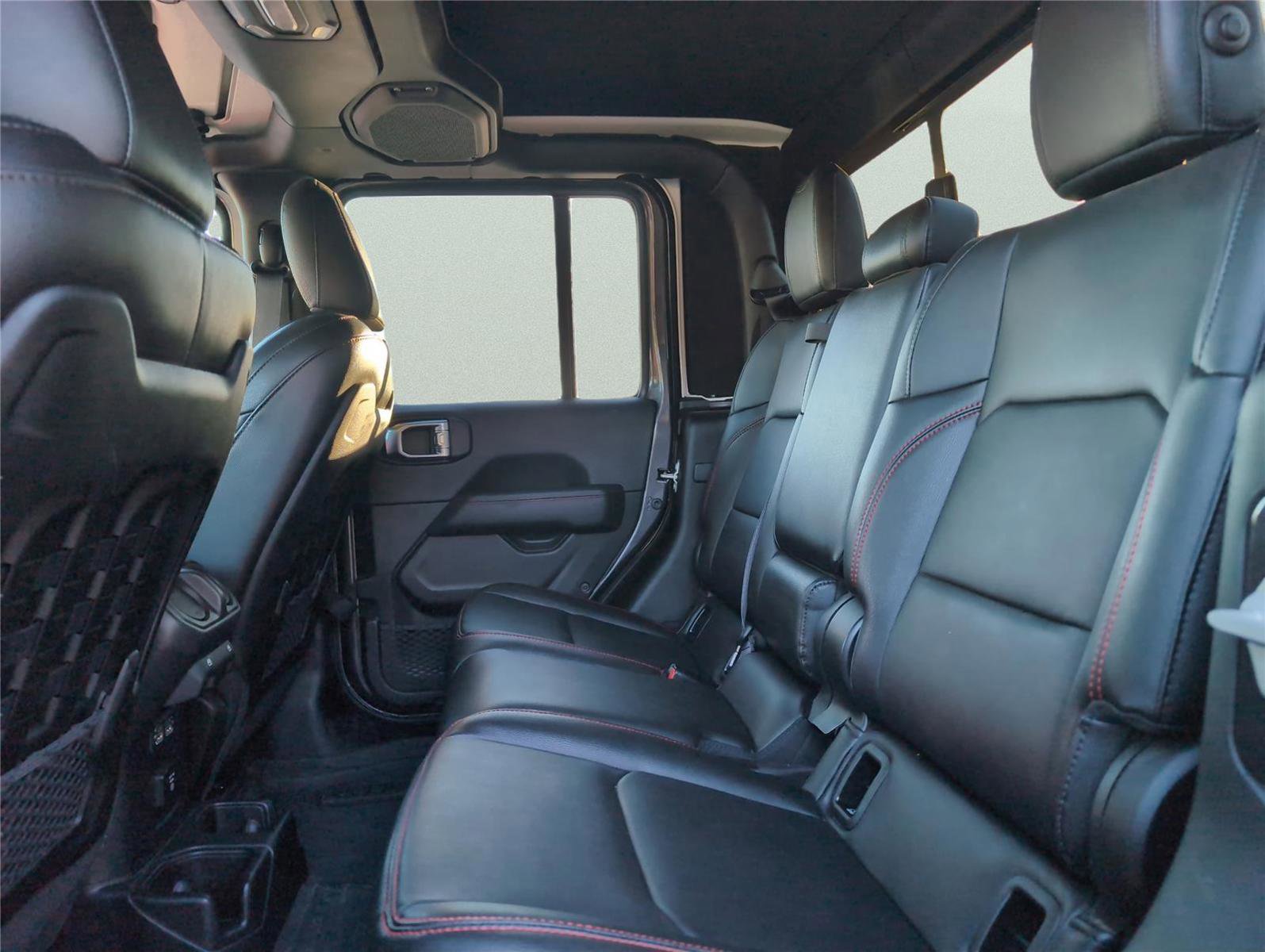 Used 2023 Jeep Gladiator Rubicon w/ LED Lighting Group image 29