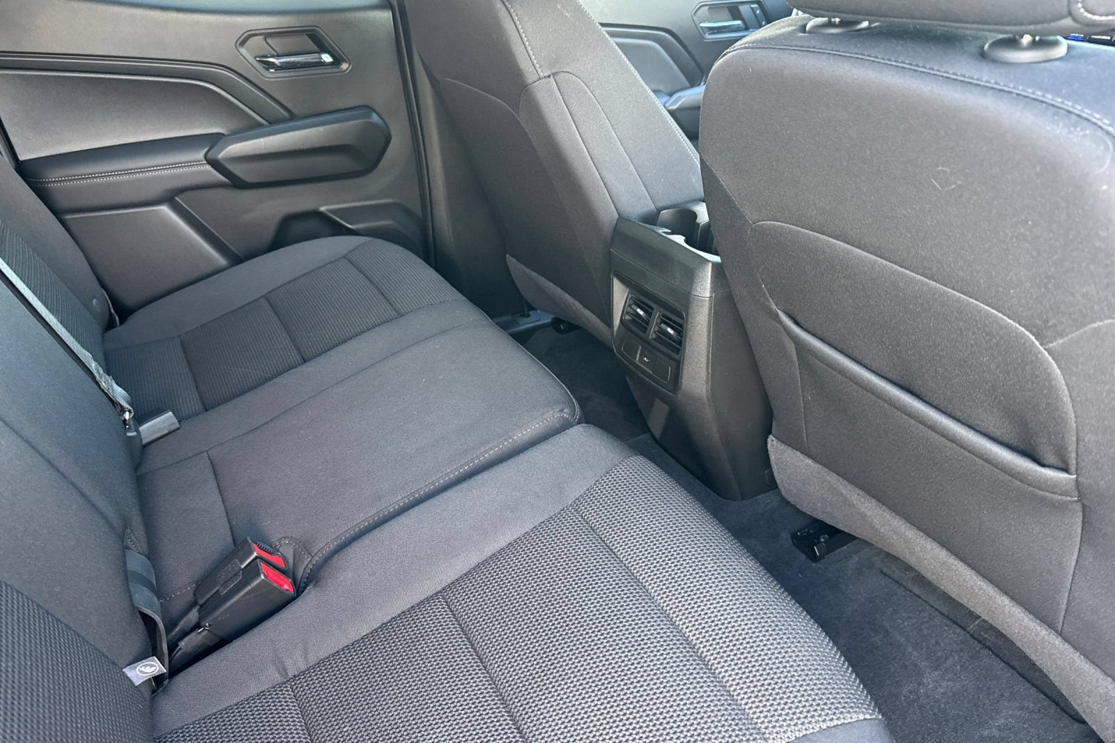 Used 2026 Chevrolet Colorado LT RWD image 18