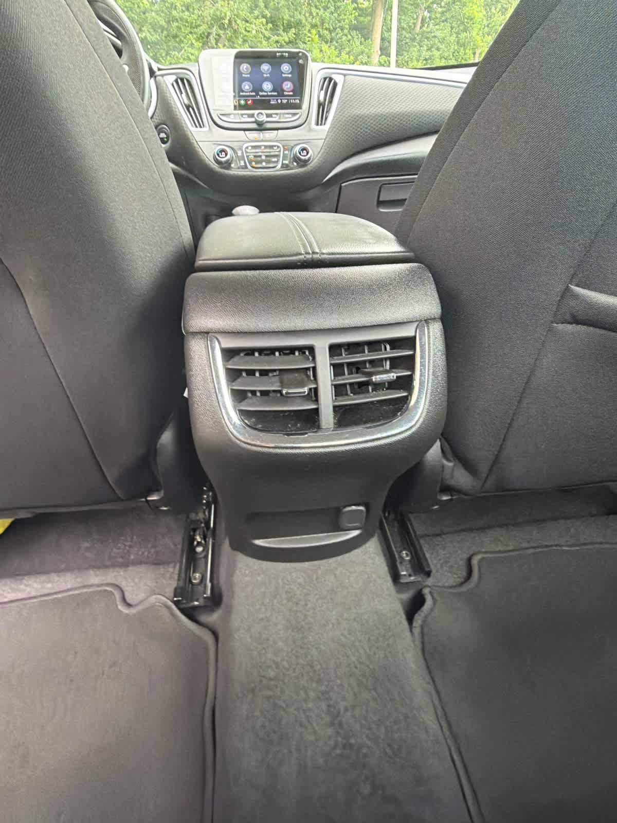 Used 2025 Chevrolet Malibu LT FWD image 15