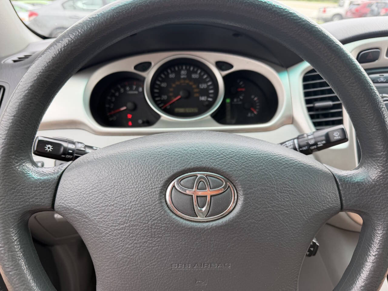 Used 2007 Toyota Highlander Limited AWD/4WD image 23