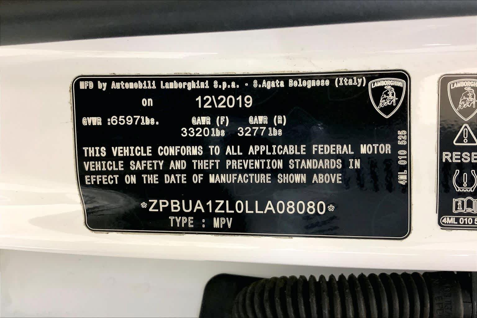 Used 2020 Lamborghini Urus AWD/4WD image 36