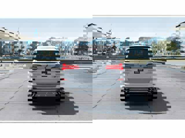 New 2026 BMW X5 M60i image 5