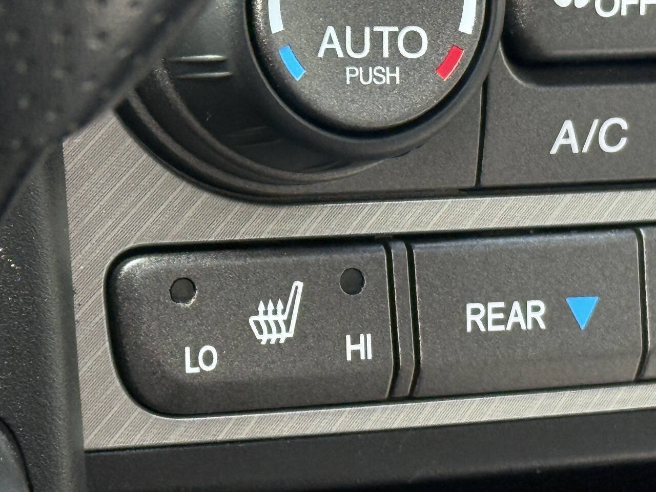 Used 2015 Honda Pilot Touring image 17
