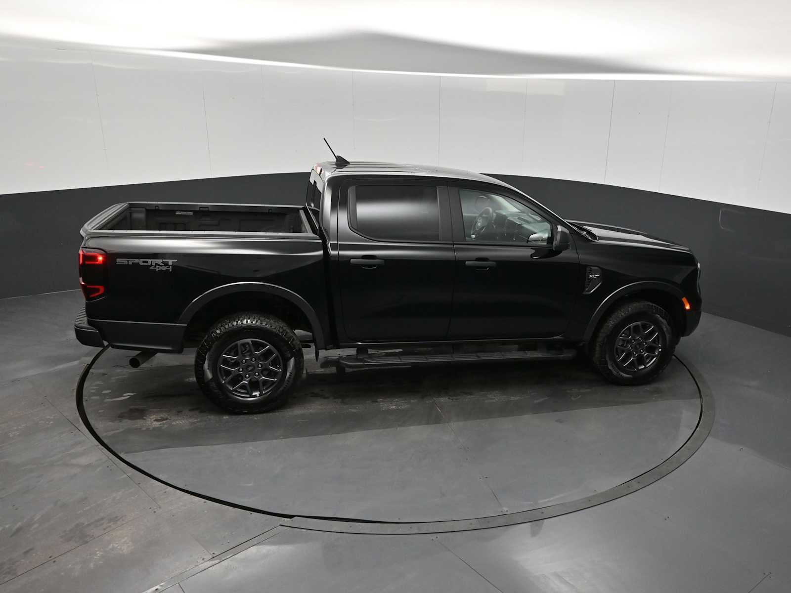 Used 2024 Ford Ranger XLT w/ Equipment Group 301A High image 33