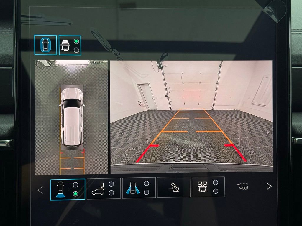 New 2026 GMC Yukon XL Denali w/ Denali Reserve Package image 4