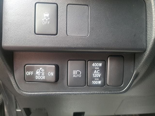Used 2021 Toyota Tacoma TRD Off-Road image 12