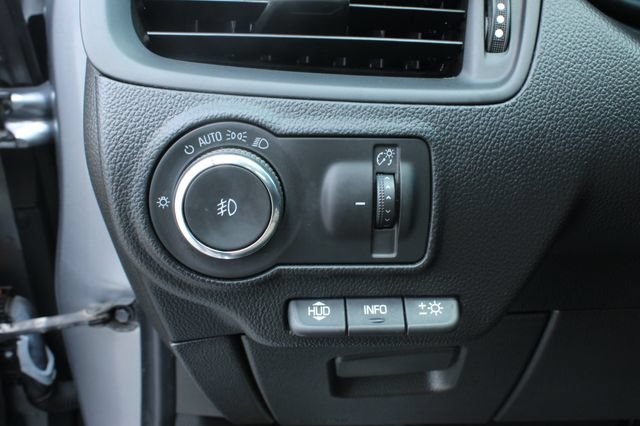 Used 2019 Buick Envision Premium w/ Driver Confidence Package AWD/4WD image 16