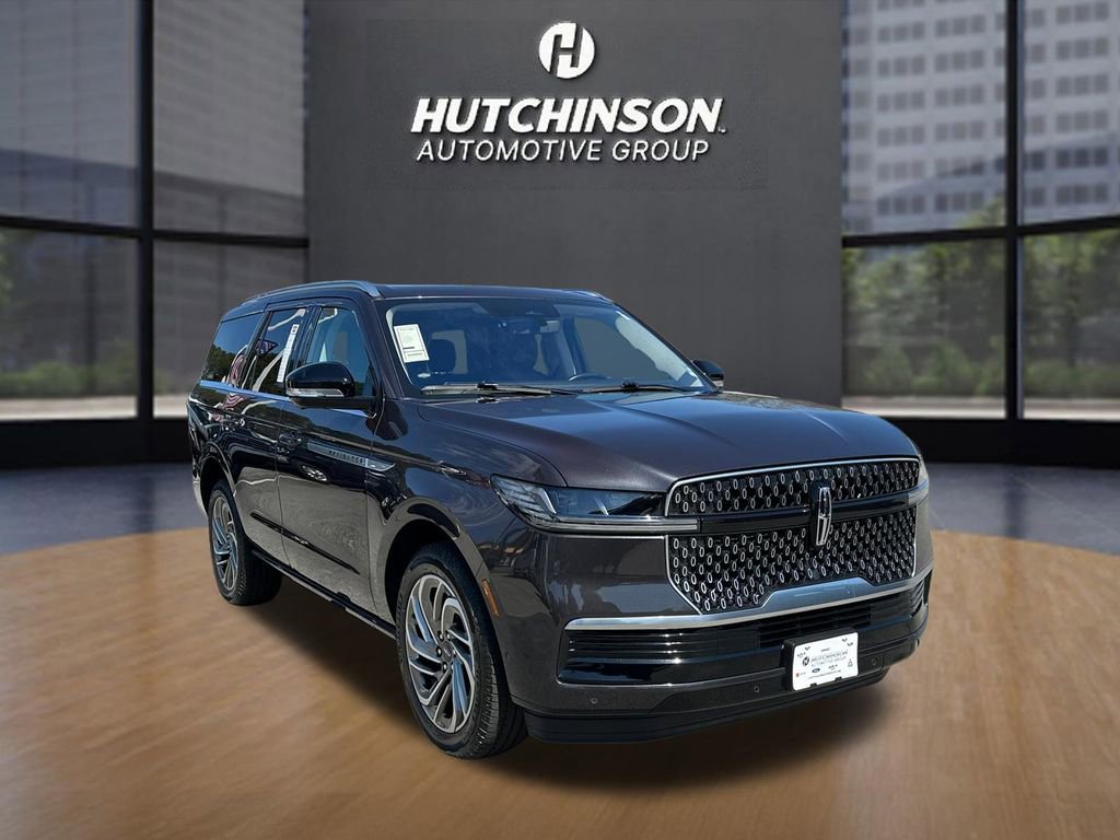 Used 2025 Lincoln Navigator Reserve video 1