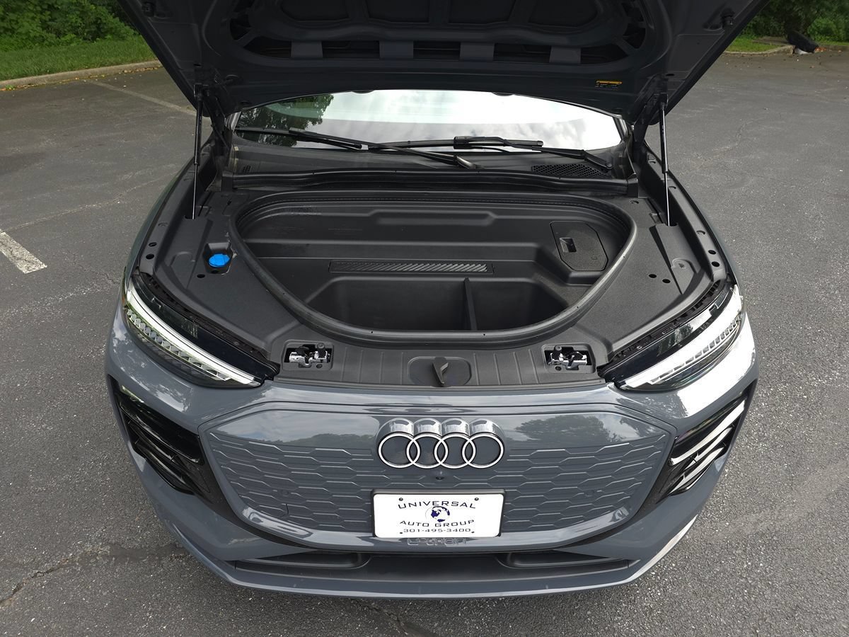 Used 2025 Audi Q6 e-tron Premium Plus w/ Premium Plus AWD/4WD image 67
