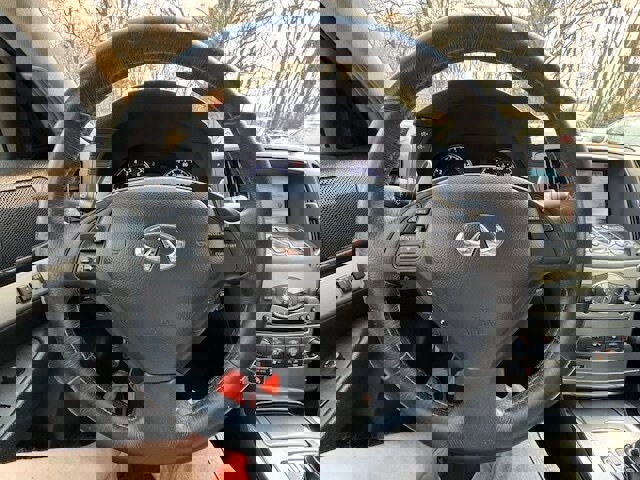 Used 2013 INFINITI G37 x w/ Premium Pkg image 21