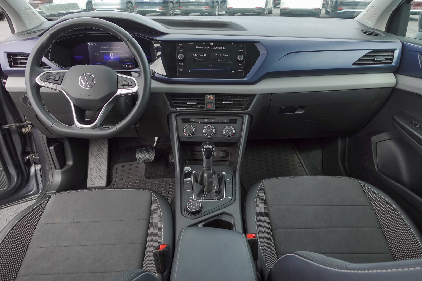 Used 2022 Volkswagen Taos SE FWD image 10