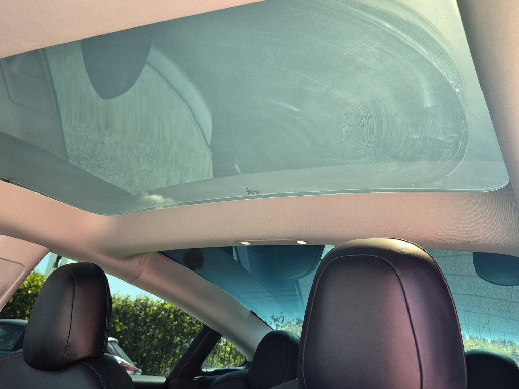 Used 2023 Tesla Model 3 Standard Range RWD image 17