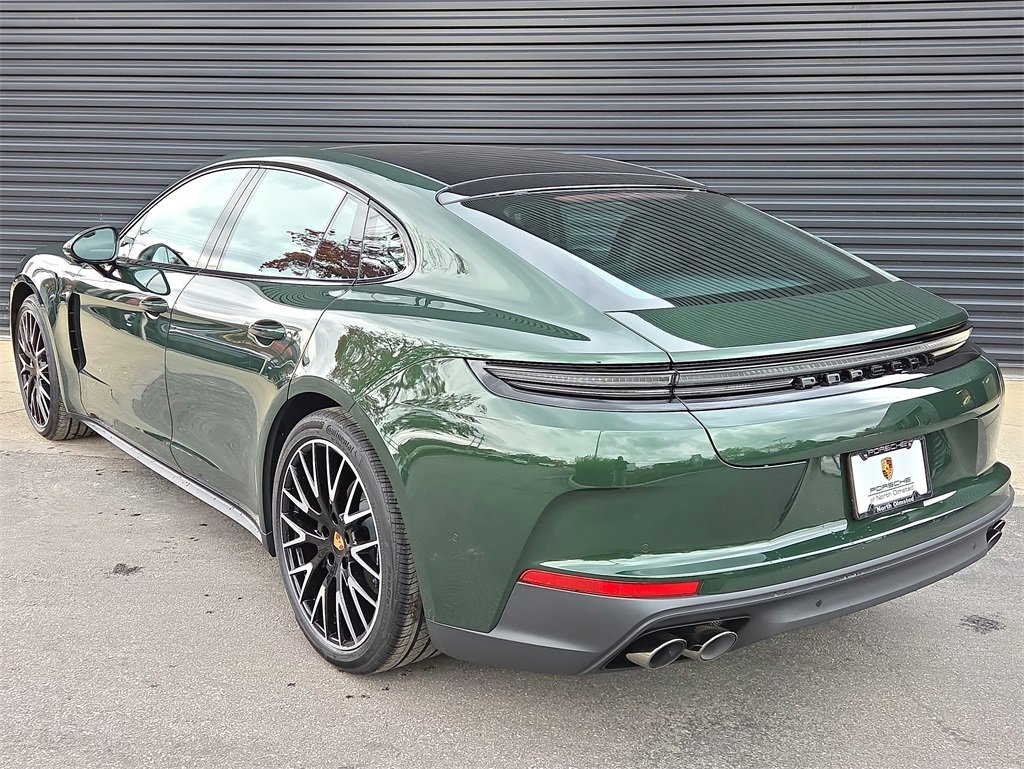 New 2026 Porsche Panamera 4 image 3