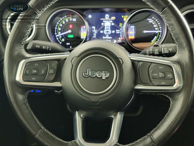 Used 2023 Jeep Wrangler Unlimited Sahara w/ Cold Weather Group AWD/4WD image 25