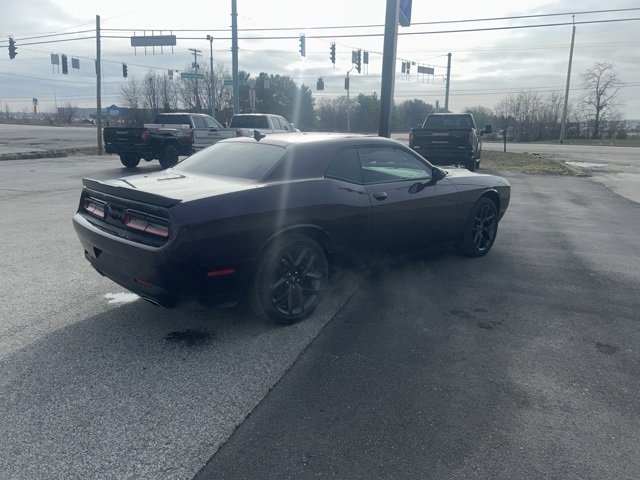 Used 2021 Dodge Challenger SXT w/ Plus Package image 7