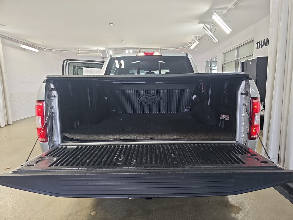 Used 2019 Ford F150 XLT w/ Equipment Group 302A Luxury AWD/4WD image 15