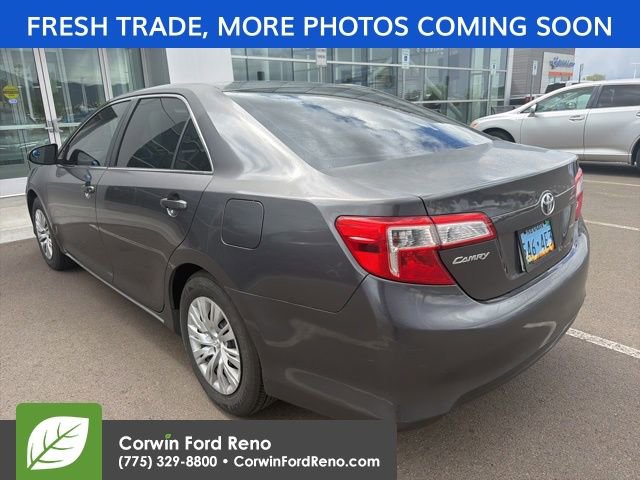 Used 2012 Toyota Camry LE image 4
