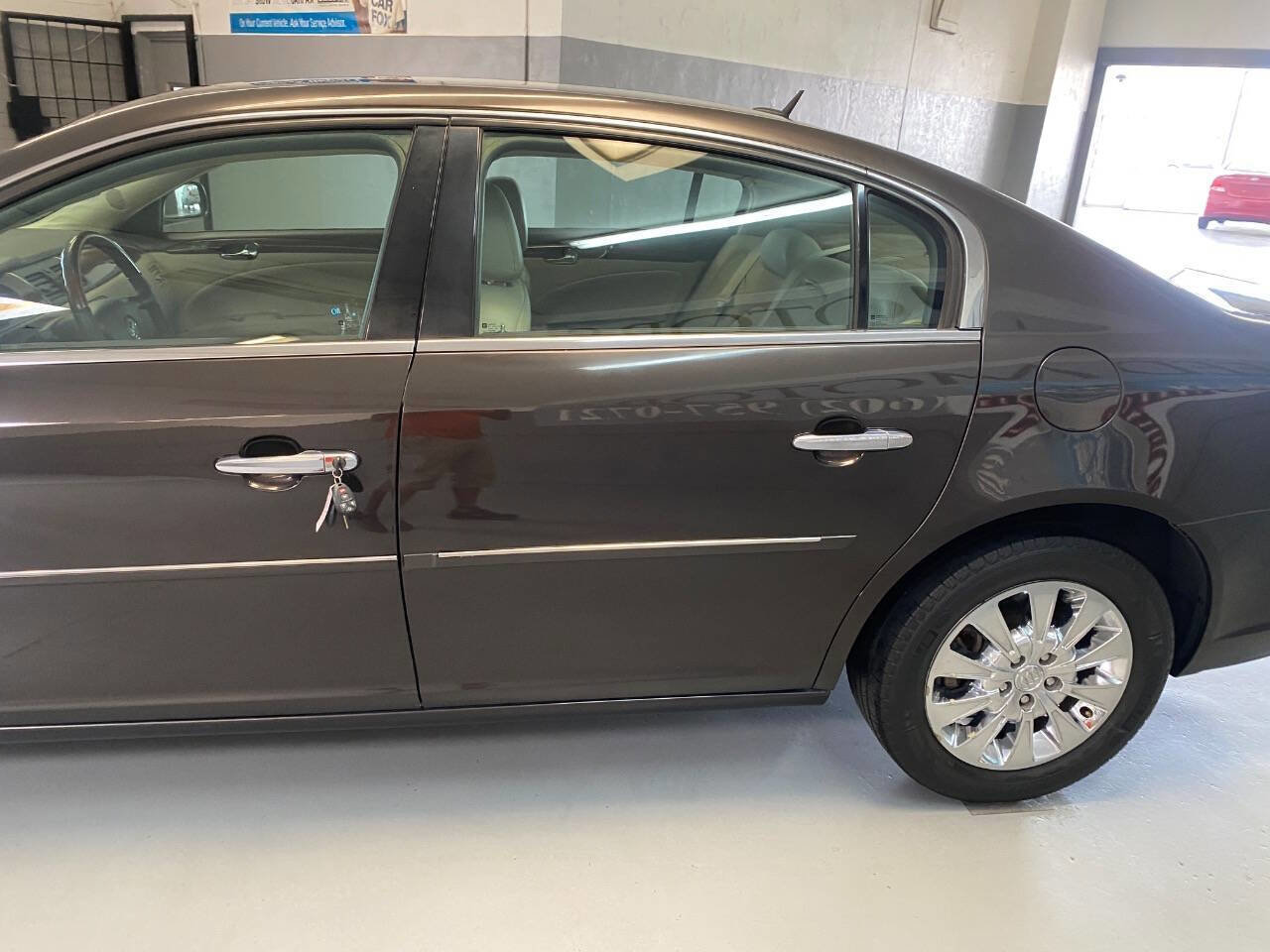 Used 2008 Buick Lucerne CXL w/ Ultra Confidence Package FWD image 13