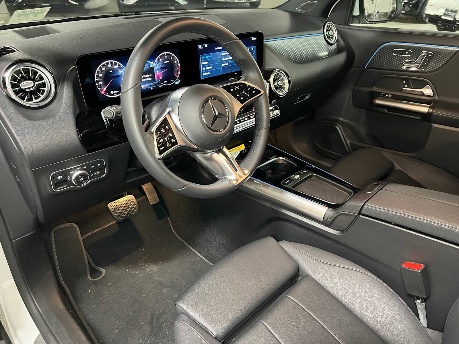 Used 2026 Mercedes-Benz GLA 250 4MATIC image 23
