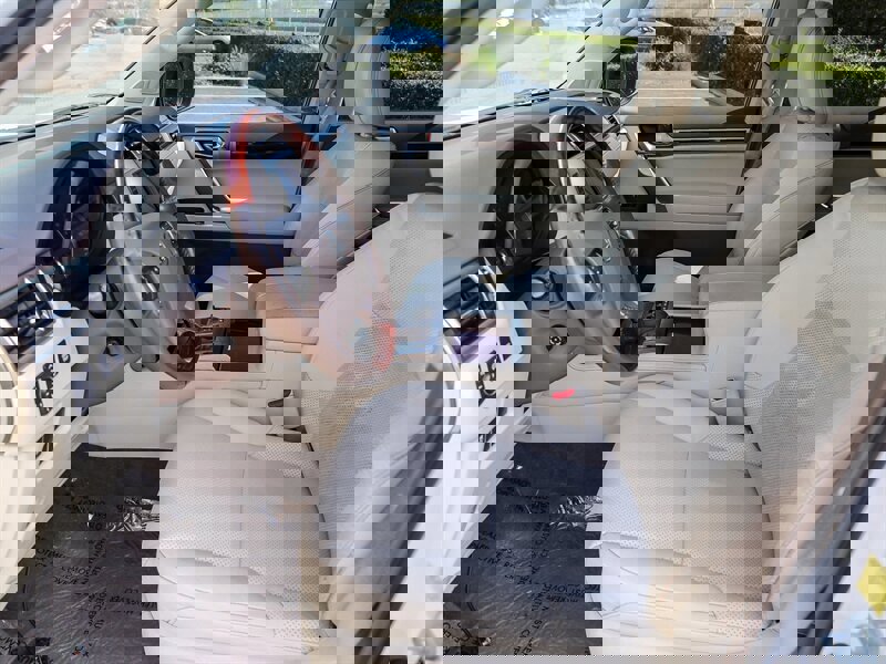 Used 2011 Lexus GX 460 w/ Comfort Plus Pkg image 26