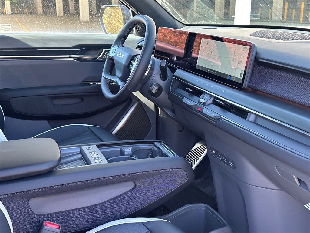New 2026 Kia EV9 GT-Line image 13