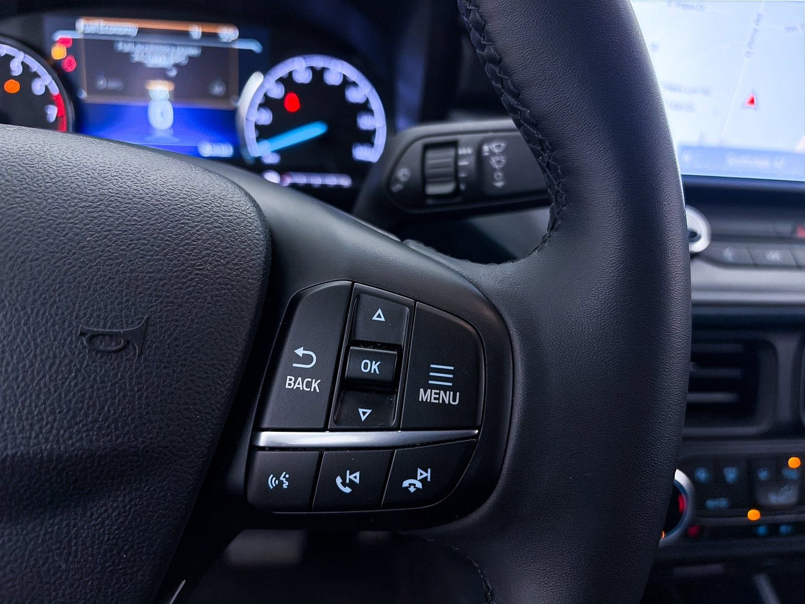 Used 2024 Ford Maverick Lariat w/ Black Appearance Package image 31