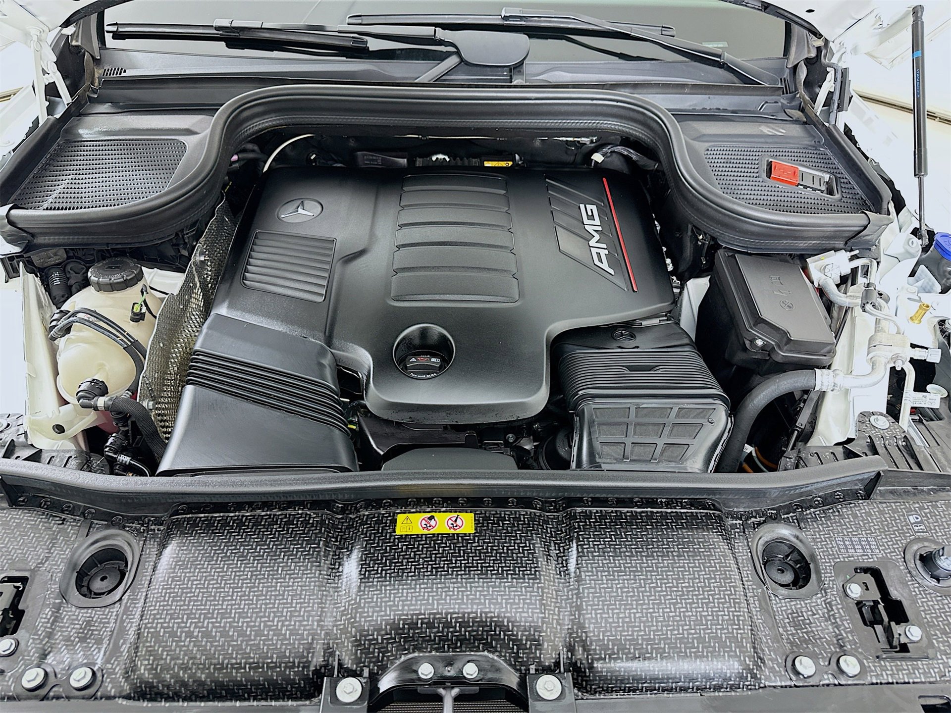 Certified 2025 Mercedes-Benz GLE 53 AMG 4MATIC image 33