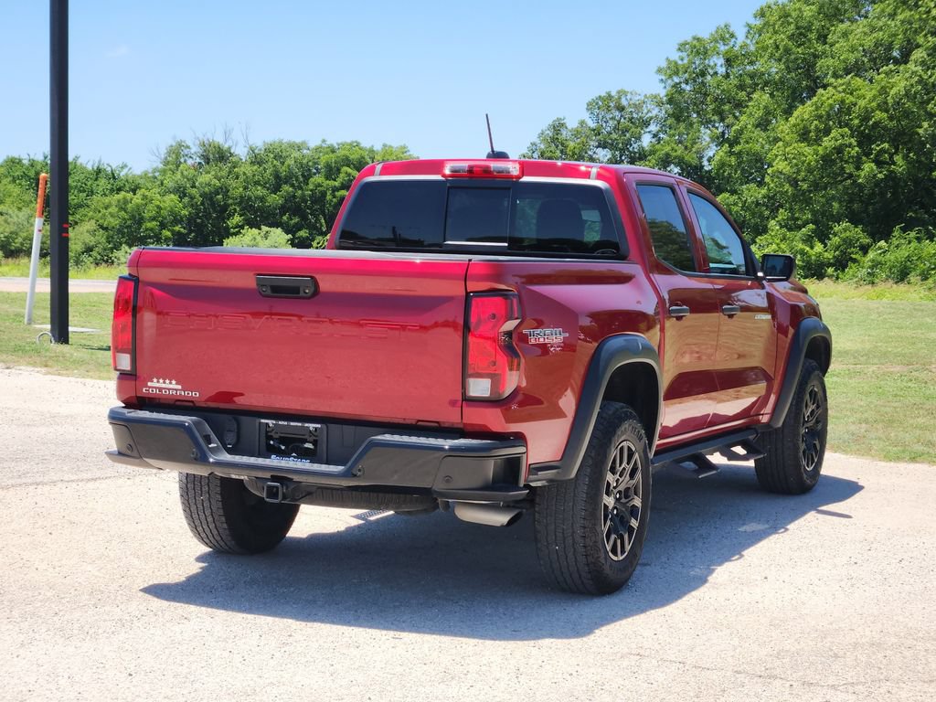 Used 2025 Chevrolet Colorado Trail Boss AWD/4WD image 7