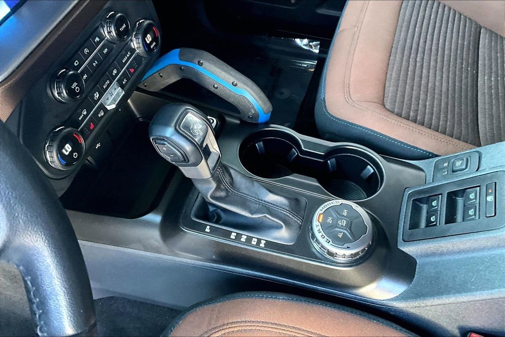 Used 2021 Ford Bronco Outer Banks image 18