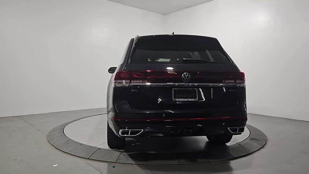 New 2026 Volkswagen Atlas SEL Premium R-Line image 4