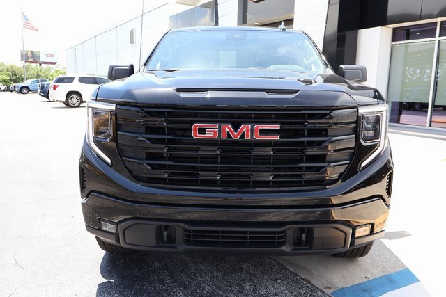 New 2026 GMC Sierra 1500 Elevation image 2