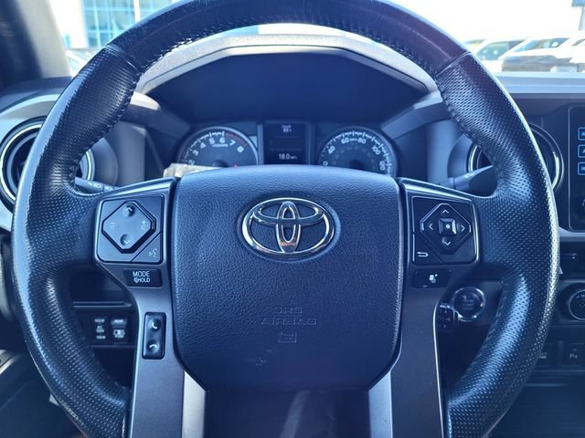Used 2017 Toyota Tacoma TRD Pro AWD/4WD image 25