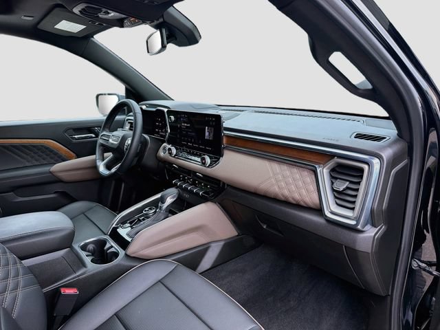 Used 2025 GMC Canyon Denali AWD/4WD image 13